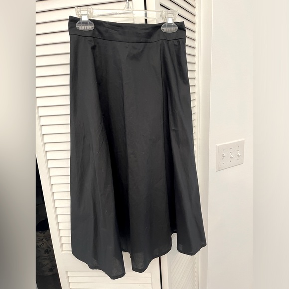 Black A line skirt - Picture 1 of 3